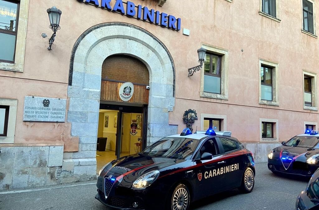 Carabinieri-Compagnia-Taormina-1024x675.jpg