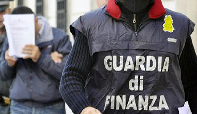 Messina.-Blitz-dei-Finanzieri-duro-colpo-alla-mafia-dei-Nebrodi-sequestrati-oltre-2-milioni-di-euro-a-5-criminali.jpg