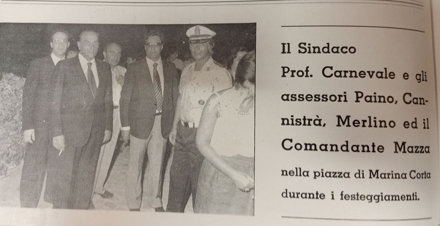 foto sindaco carnevale ecc l'arcipelago luglio agosto 1984.JPG