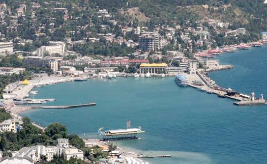 port-of-Yalta.jpg