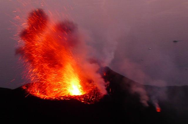 stromboli-volcano.jpg